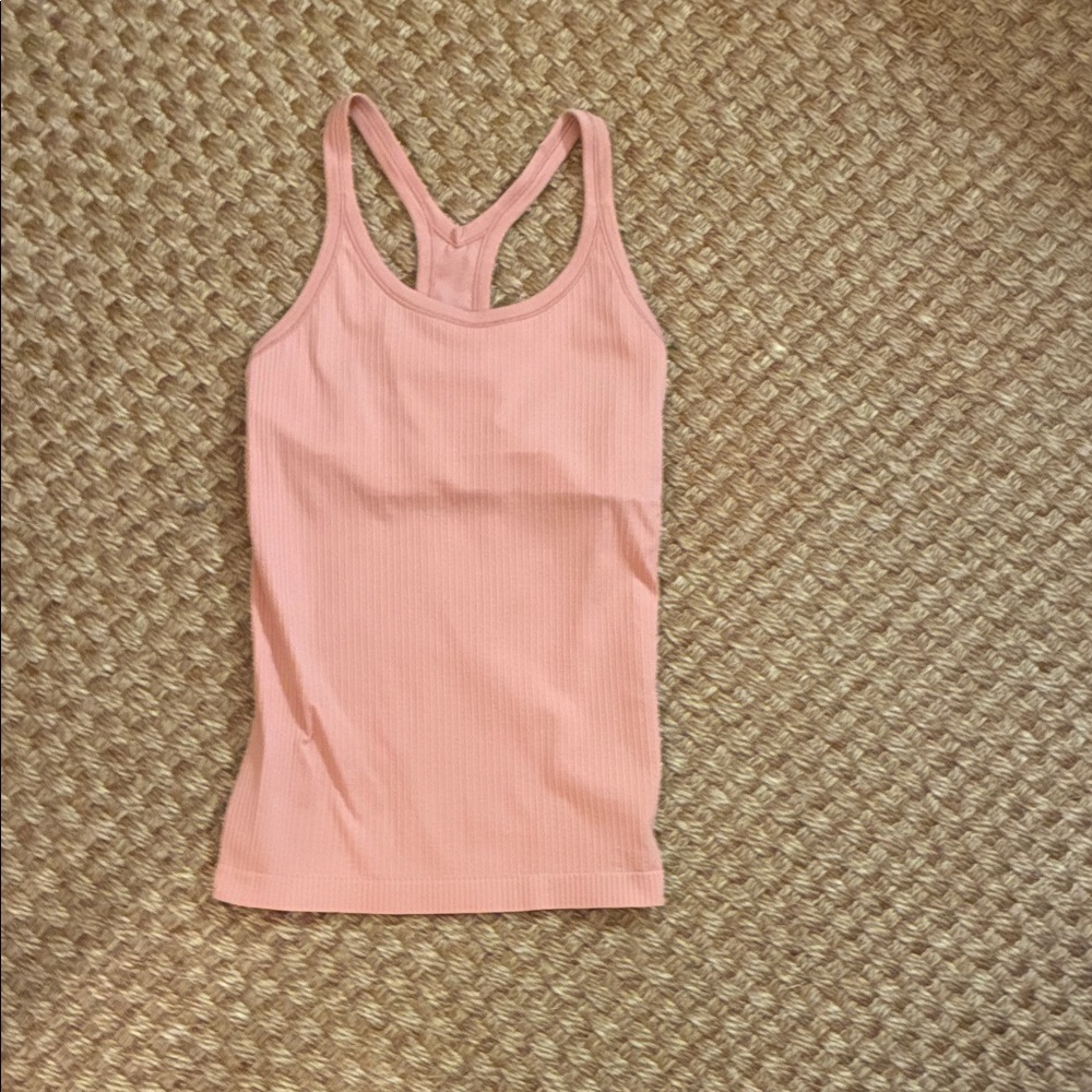 Lululemon Athletica Ebb to Street